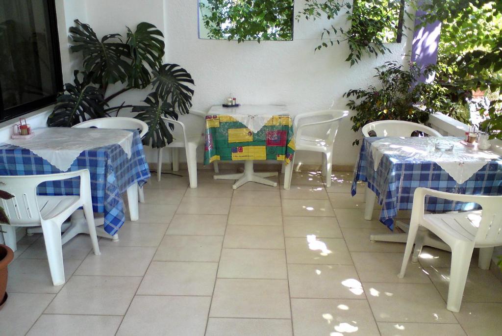 Rosmari Hotel 2*